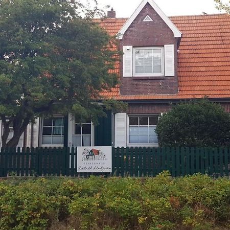 Ferienhaus Astrid Lindgren Spiekeroog Exterior foto