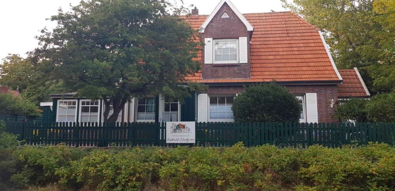 Ferienhaus Astrid Lindgren Spiekeroog Exterior foto